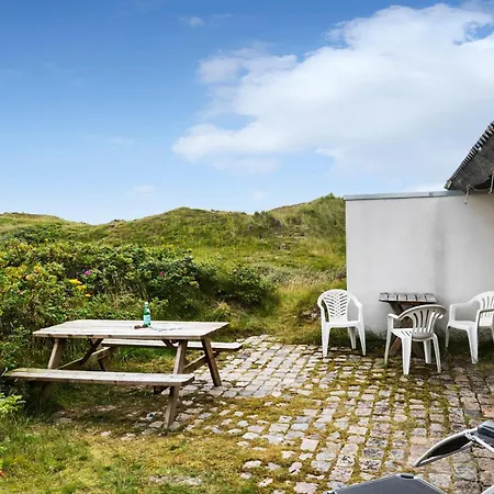 2 Bedroom Cozy In Feriehus Fanø
